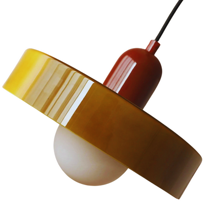 Hängelampe im Bauhausstil